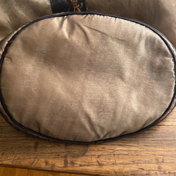 Gorgeous chinoiserie bucket bag - Picture 6 of 8